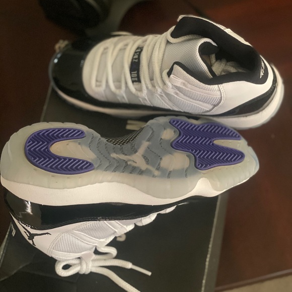 Nike Air Jordan Retro 11 Concords Size 6 New - Picture 8 of 10